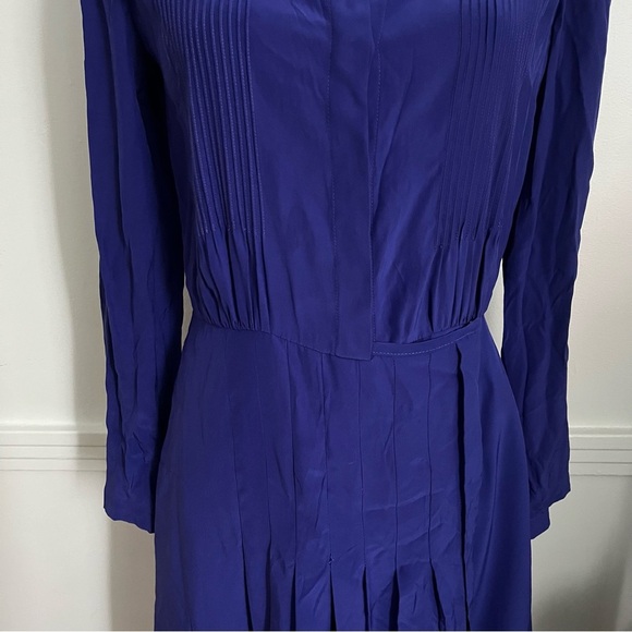 J Peterman • Silk Elegant Blue Women's Dress - Picture 3 of 6